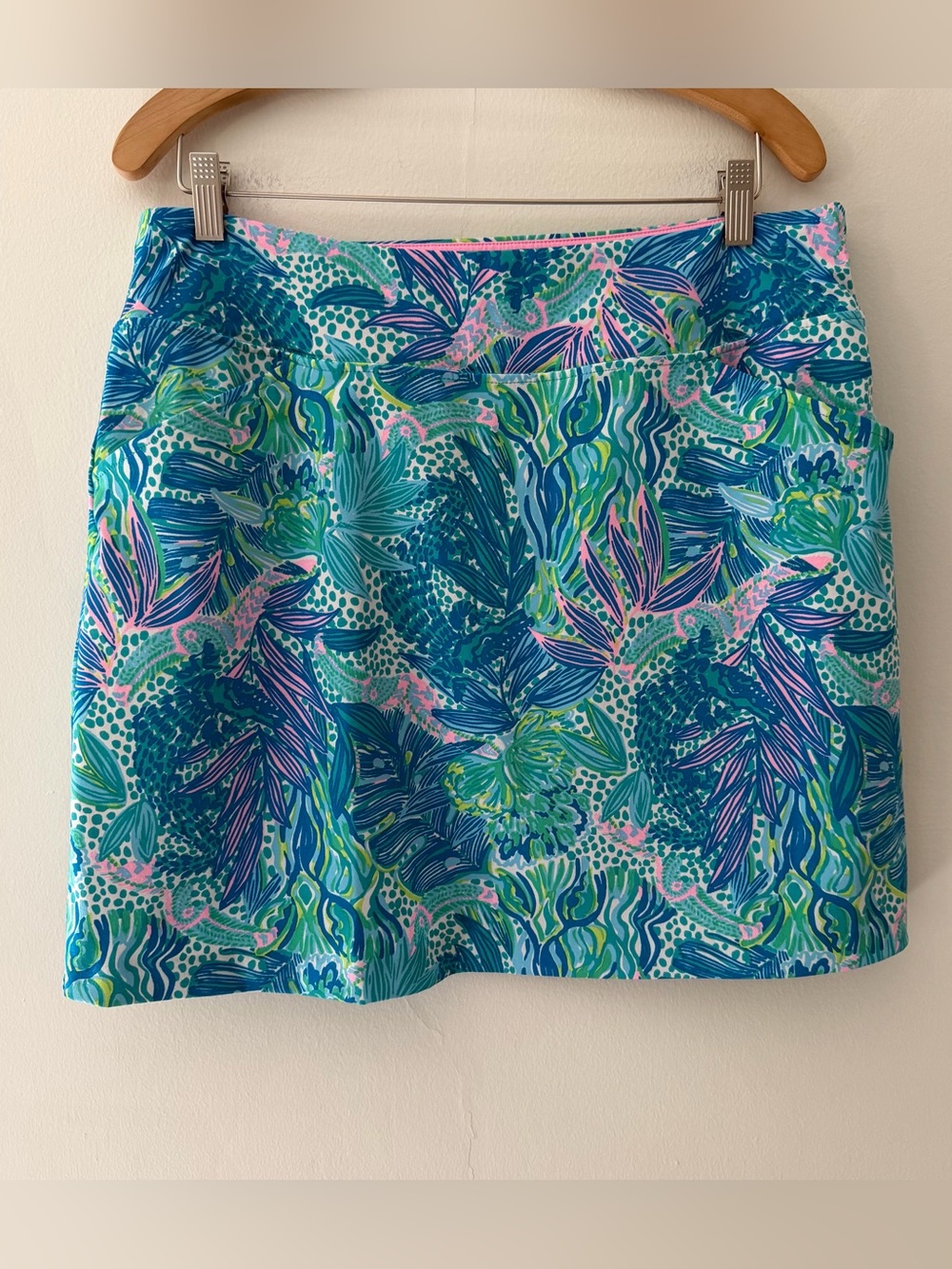 Lilly Pulitzer Luxletic Skort Blue Size 12 Tropical Palm Springs Tennis Golf
